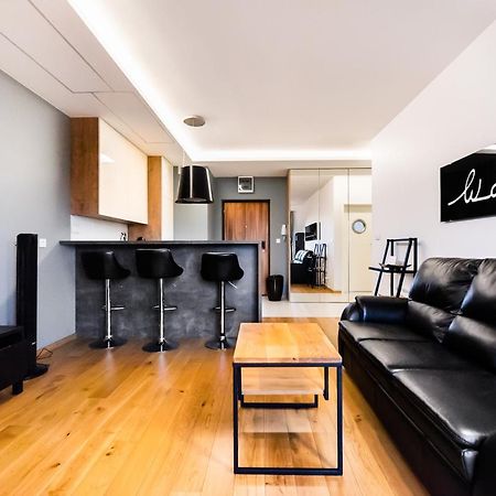 Bakalarska Modern Apartment Varsovia Exterior foto